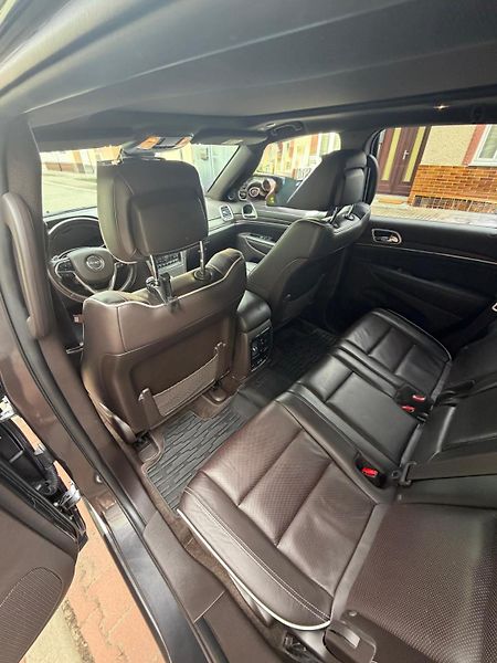 Jeep Grand Cherokee 3.0 D - fotka 21 z 28