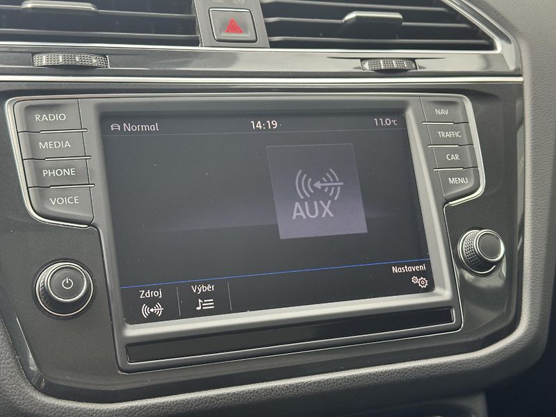 Volkswagen Tiguan (2016) 2.0TSi DSG 4M, Highline, 1.Maj - fotka 35 z 55
