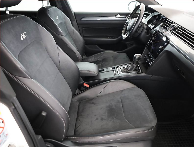 Volkswagen Arteon (2019) R-line 2.0 TDI - fotka 7 z 20