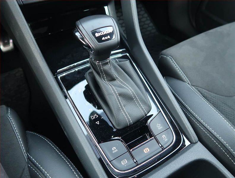 Škoda Kodiaq (2023) 2.0 TDI - fotka 13 z 17