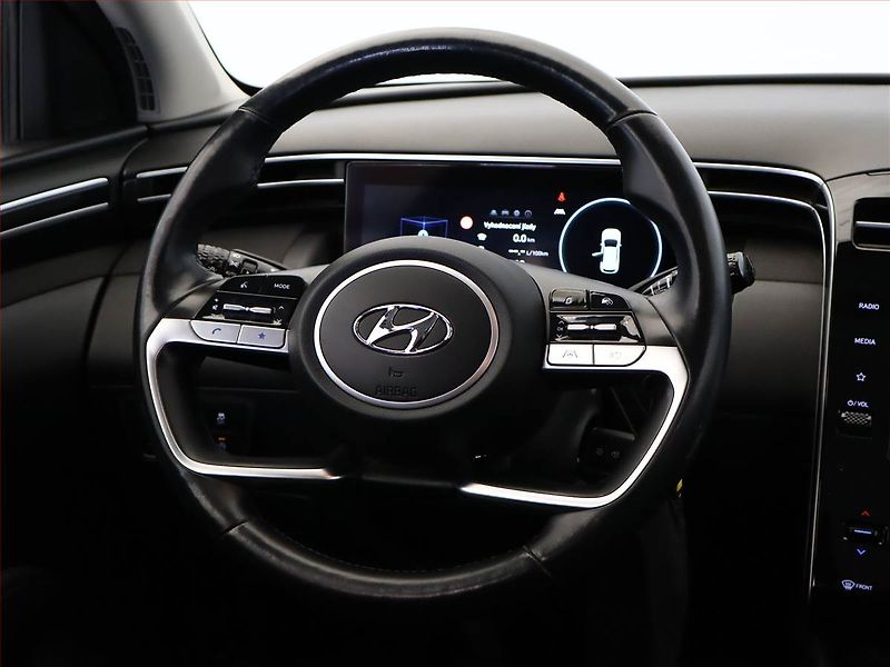 Hyundai Tucson (2021) 1.6 T-GDI, Serv.kniha - fotka 13 z 16