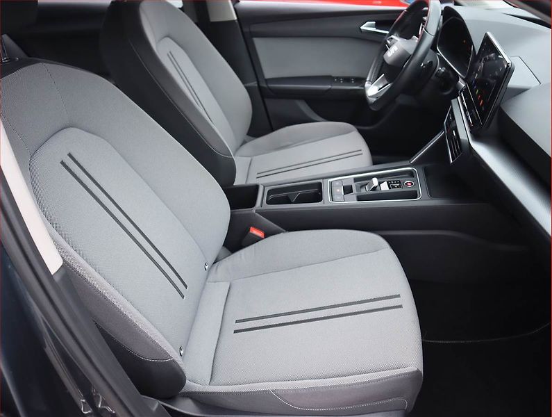Seat Leon (2021) Xcellence 2.0 TDI, Automat - fotka 9 z 21
