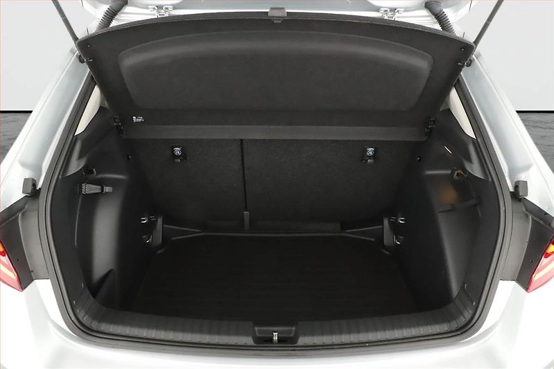 Škoda Fabia (2024) 1.0 TSI - fotka 11 z 21