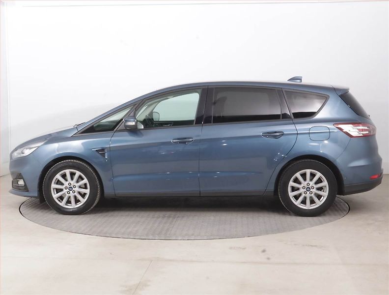 Ford S-MAX (2021) 2.0 EcoBlue - fotka 3 z 15