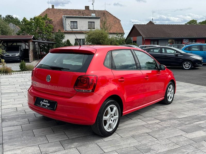 Volkswagen Polo (2011) 4Friends 1.2i 44kW - fotka 5 z 33