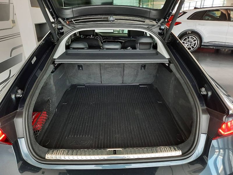 Audi A6 Allroad (2018) 55 TFSI quattro (250kW/340k) S - fotka 23 z 26