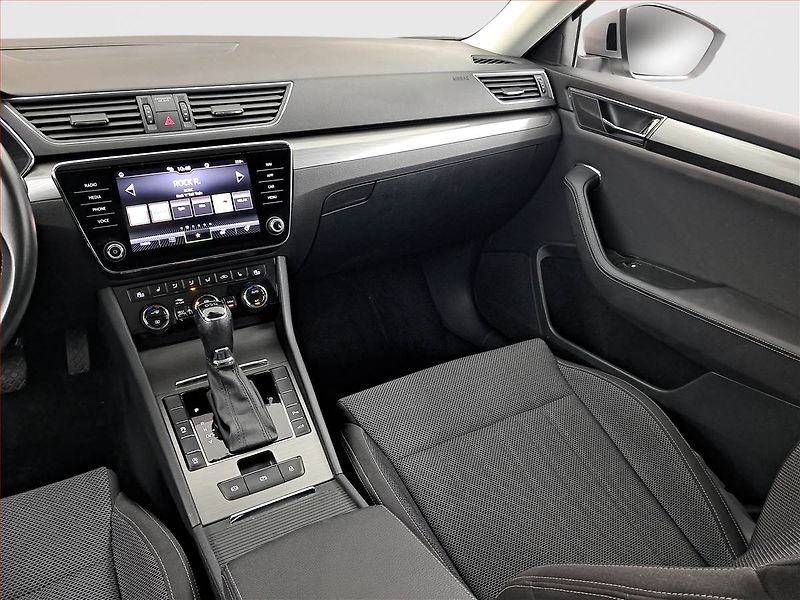 Škoda Superb (2021) Style 2.0 TDI - fotka 8 z 20