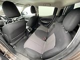 Mitsubishi L200 2,3 DI-D 4WD Double Cab TAŽNÉ - náhled 16