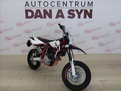 SWM SM 500 R - ČERV. - BÍLÁ E5   0 - fotografie inzerátu
