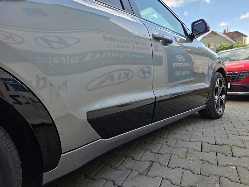 Kia Niro 1.6-HYBRID-V ZÁRUCE-NAVI-KŮŽE - fotka 8 z 26