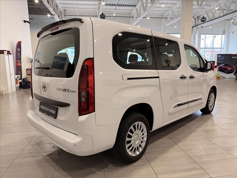 Toyota ProAce City Verso 1,5 Business 7S  1.5 Diesel (1 - fotka 6 z 15