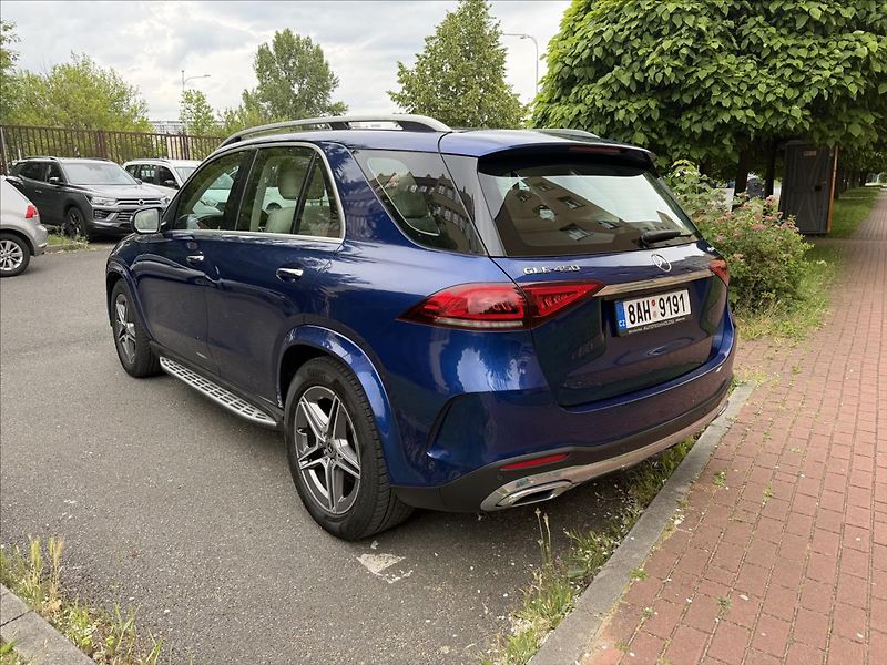 Mercedes-Benz GLE REZERVACE! 450 4M. 7míst ČR BR - fotka 4 z 15