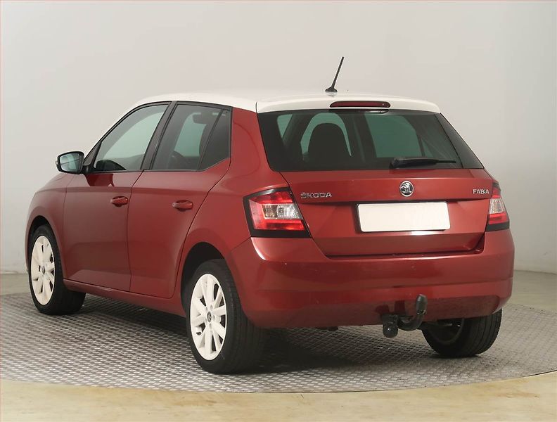 Škoda Fabia (2014) 1.2 TSI, Serv.kniha, Tempomat - fotka 4 z 20