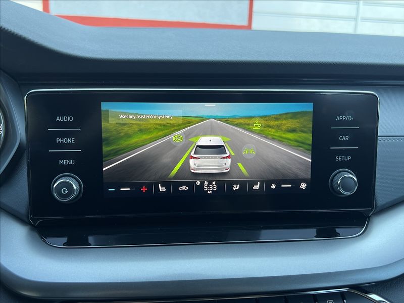 Škoda Octavia 2,0 TDI 85kW Active Combi - fotka 35 z 37