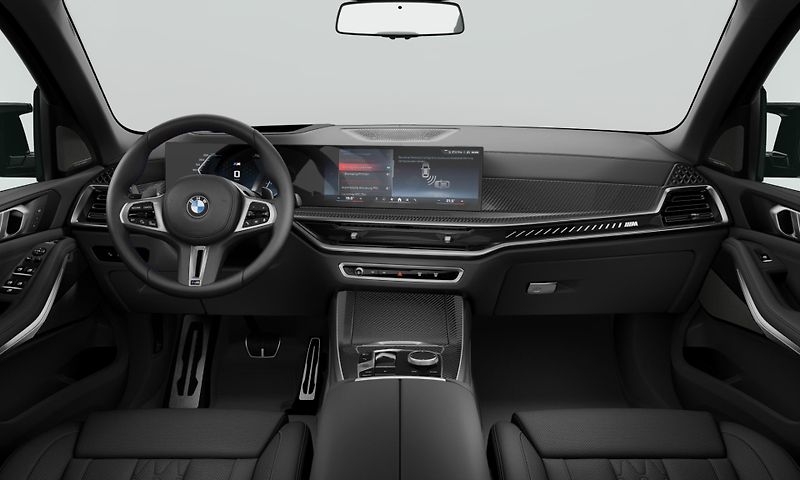 BMW X5 M60i xDrive - fotka 3 z 4