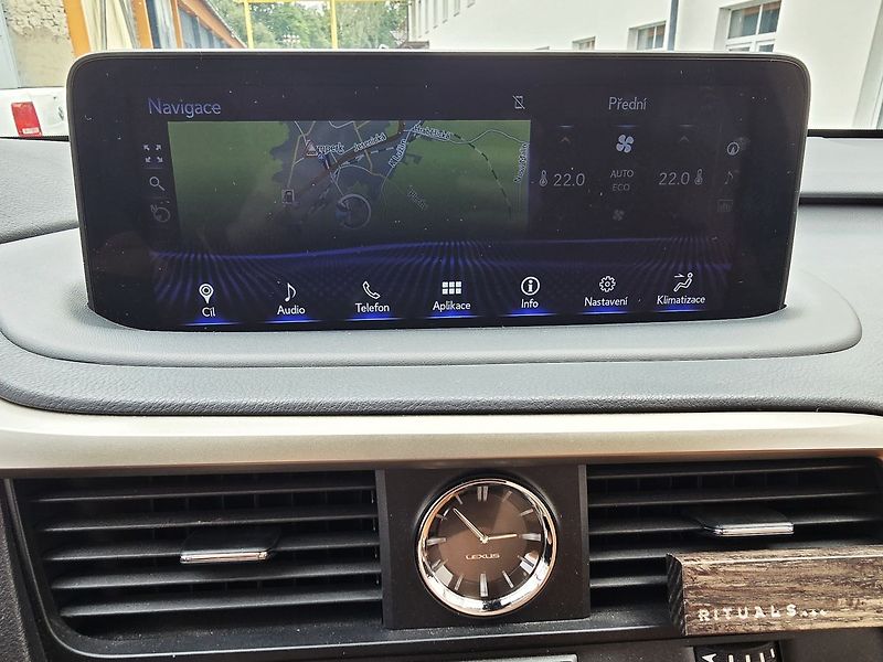Lexus RX 300 2.0 175kW 4x4 1.Maj. ČR - DPH - fotka 34 z 41
