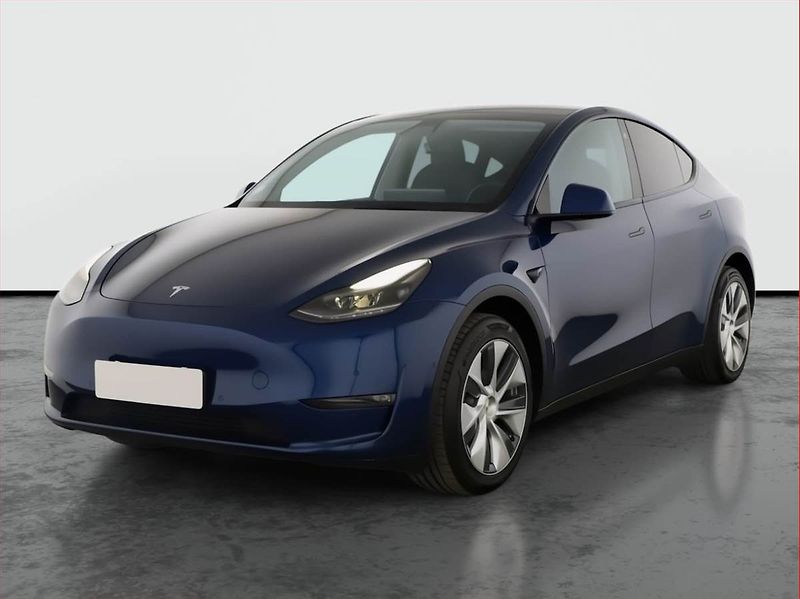 Tesla Model Y (2021) Long Range AWD 75kWh, SoH 91% - fotka 2 z 28
