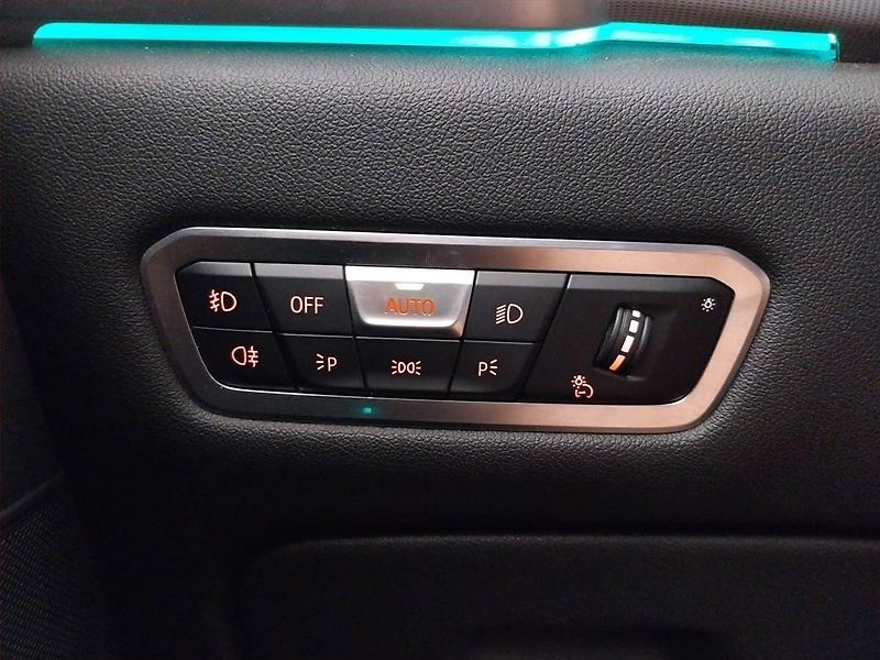 BMW X5 (2020) xDrive25d - fotka 23 z 24