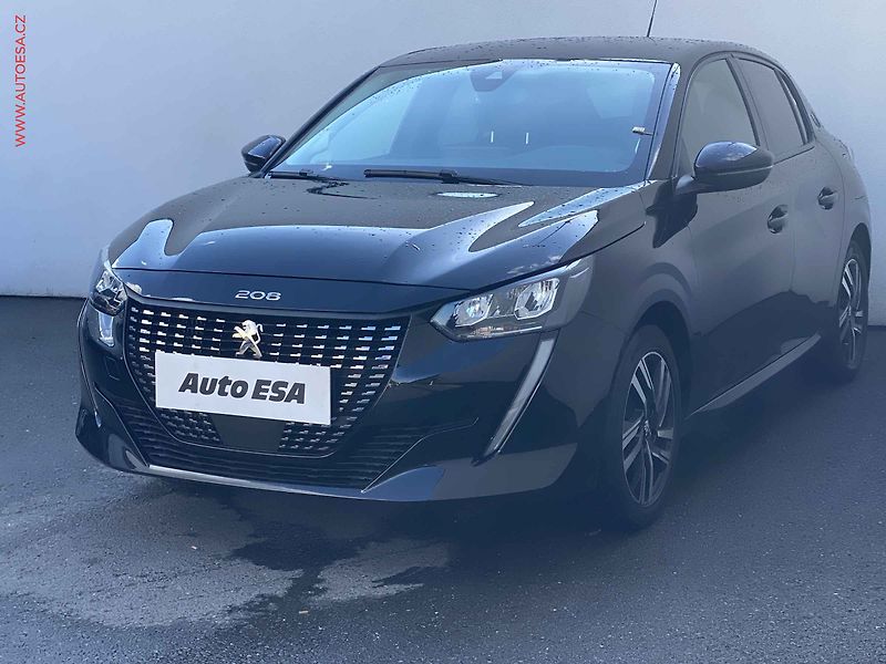 Peugeot 208 (2022) 1.2PT, Road Trip, AT, LED - fotka 3 z 19