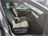 Volkswagen Passat 2.0 TDI 110 kW DSG Variant - náhled 9