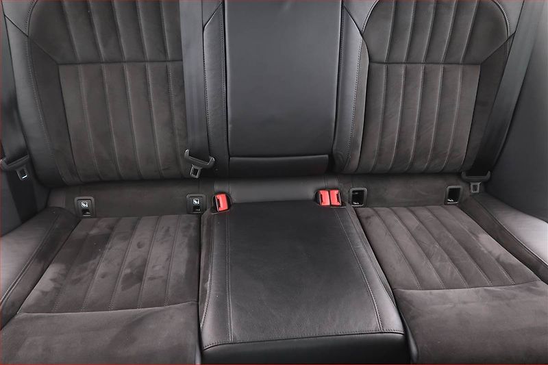 Škoda Superb (2016) Style 2.0 TDI 4x4, 4X4 - fotka 10 z 23