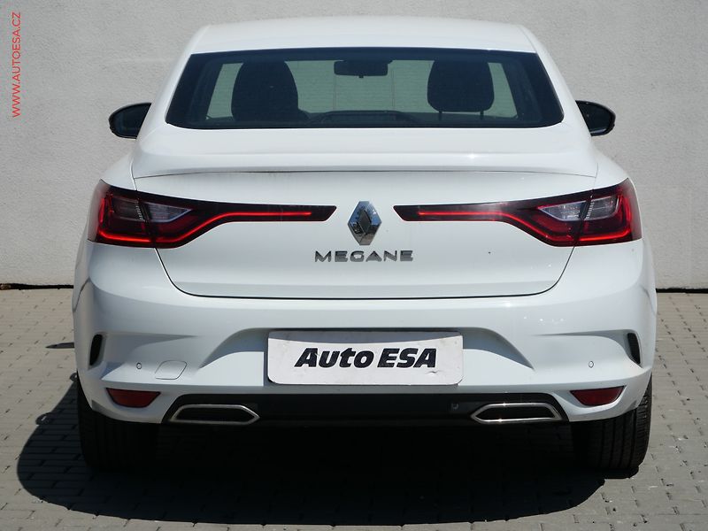 Renault Mégane (2021) 1.3 TCe, ČR - fotka 5 z 18