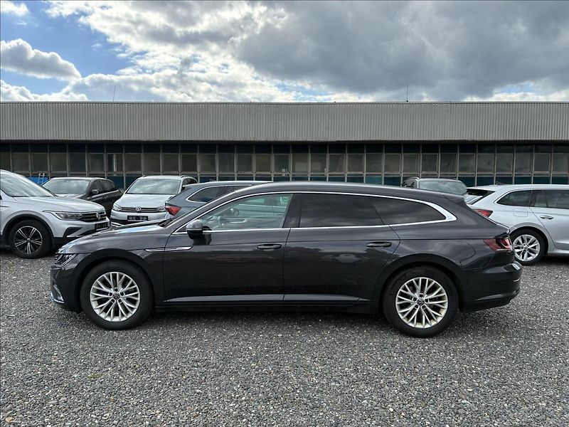 Volkswagen Arteon 2,0 TDI,TAŽNÉ,KEYLESS,CAR PLAY - fotografie inzerátu