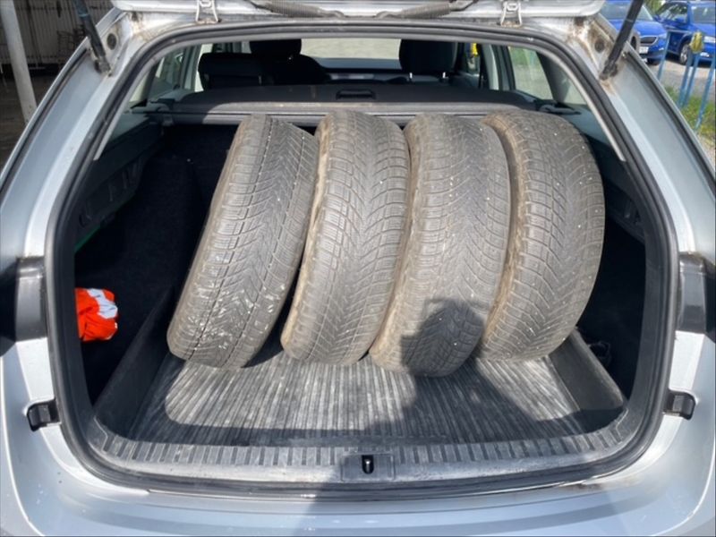 Škoda Octavia 2,0 TDI Ambition 4x4 DSG - fotka 6 z 11