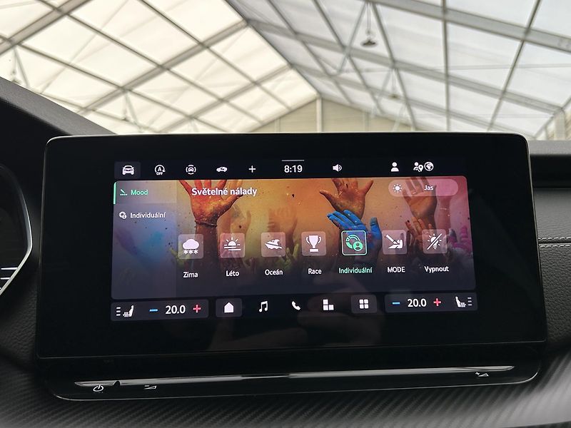Škoda Octavia 2.0 TSI 4x4 SportLine - fotka 15 z 31