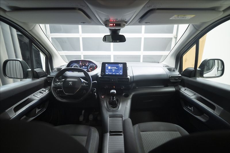 Peugeot Rifter 1,5 BlueHDi KAMERA 7 MÍST ČR - fotka 14 z 37