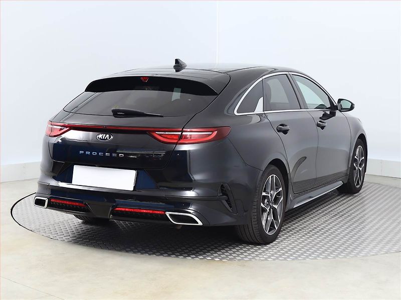 Kia Pro_Ceed (2020) GT-Line 1.4 T-GDI, ČR,1.maj - fotka 5 z 19