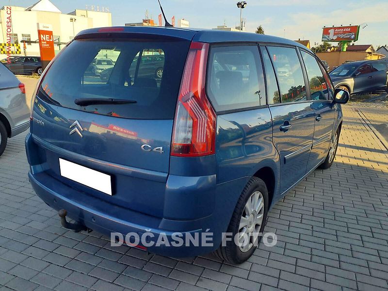 Citroën Grand C4 Picasso (2010) 1.6 HDi, 1.maj, autoAC, temp - fotka 2 z 3