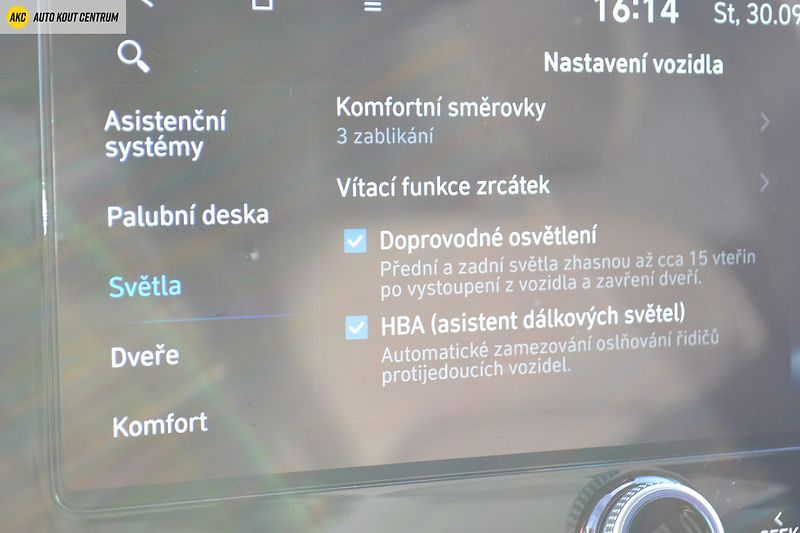 Hyundai i30 WG 1,5I MT SMART FAMILY NAVI F - fotka 27 z 51