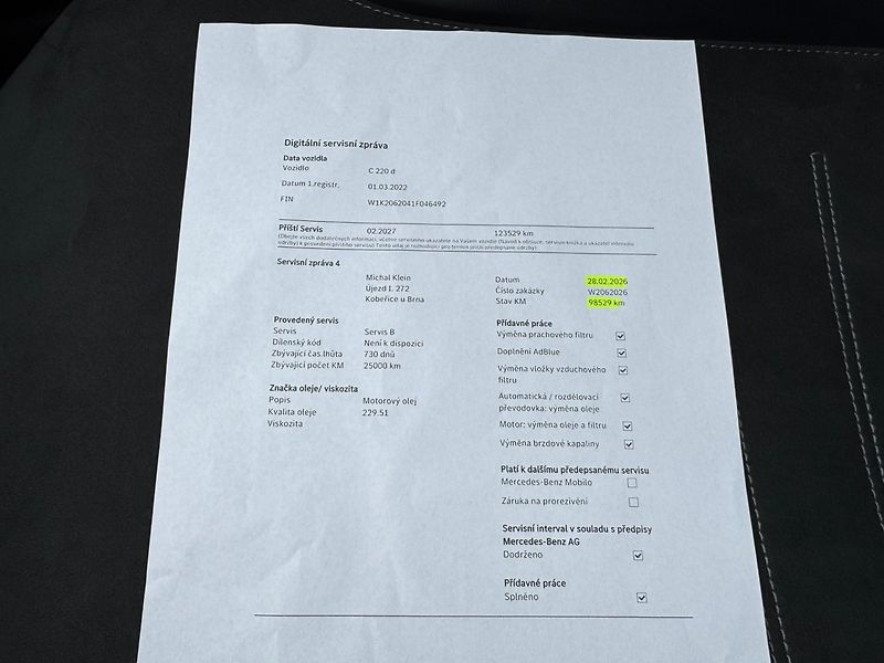 Mercedes-Benz Třídy C (2022) 220d AMG Ad.LED Navi Kamera - fotka 33 z 50