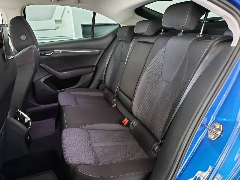 Škoda Octavia (2021) 1.5 TSI (110kW/150k) Style - fotka 9 z 23