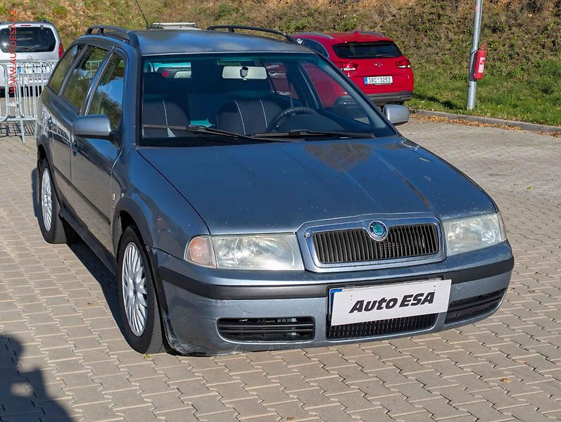 Škoda Octavia (2003) 1.9TDI 4x4, autoAC, tažné - fotografie inzerátu