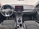 Hyundai i30 (2022) 1.5 i, 1.maj,ČR, LED, park. - náhled 8