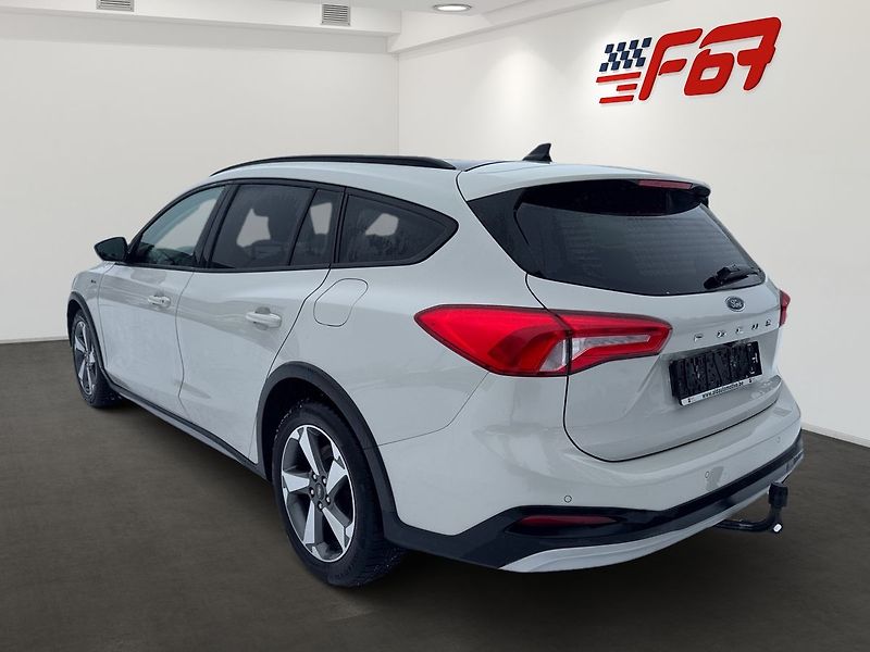 Ford Focus ACTIVE TOP Výbava ZÁRUKA od FO - fotka 4 z 19