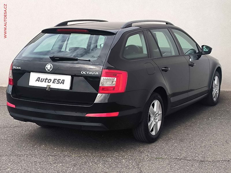 Škoda Octavia (2015) 2.0 TDi, Ambition, STK8/28 - fotka 4 z 16