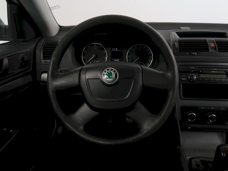 Škoda Octavia (2012) 1.4TSI 90KW KLIMA NOVÁ STK - fotka 11 z 24