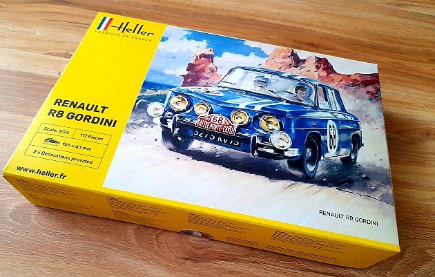 Plastikový model Renaultu R8 Gordini k sestavení v měřítku 1:24 od francouzské firmy Heller., zdroj: Deník/Edvard Beneš