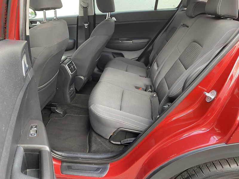 Kia Sportage (2017) 1.7 CRDi, 2.maj,ČR, Navi - fotka 10 z 16