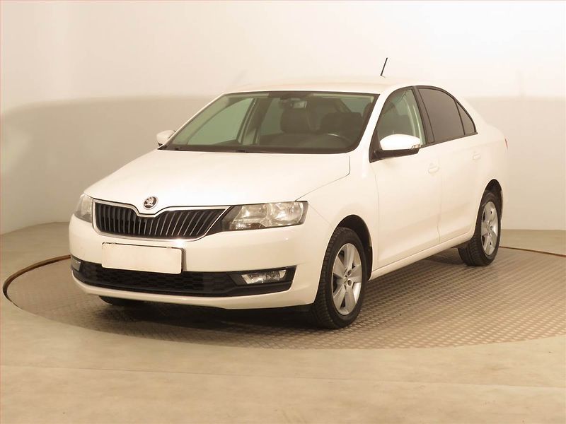 Škoda Rapid (2018) Ambition 1.6 TDI, Tempomat - fotka 2 z 15