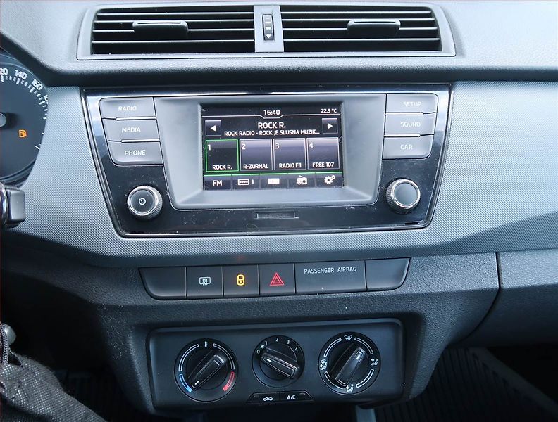 Škoda Fabia (2016) 1.4 TDI - fotka 12 z 14