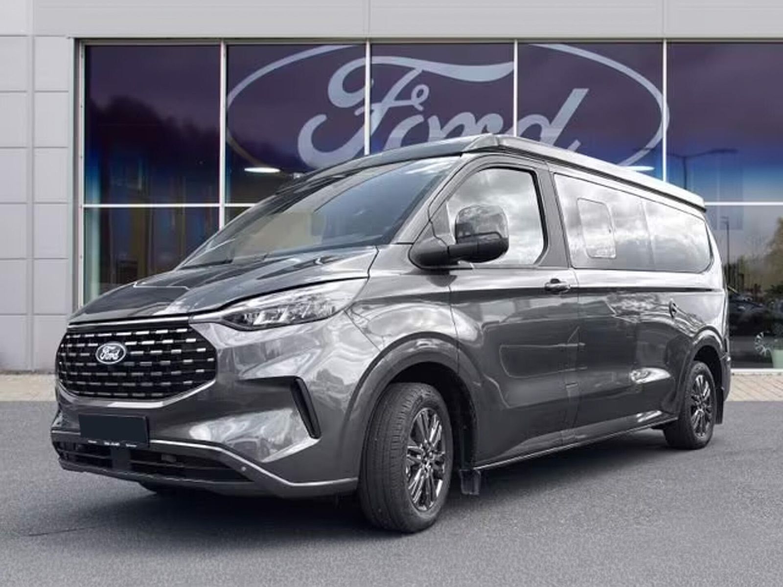Ford Tourneo Custom Nugget Titanium 320 L2