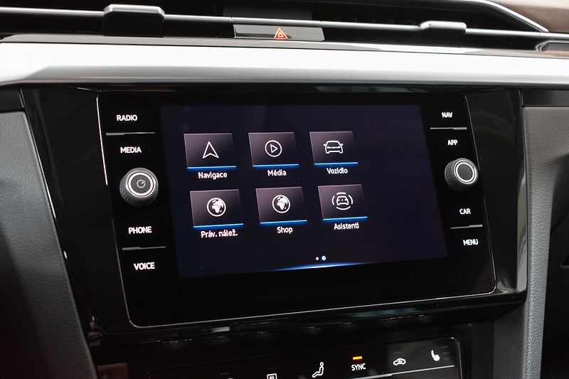 Volkswagen Arteon Shooting Brake 1.5 TSI ELEGANCE*DPH*ČR 1.MAJ* - fotka 24 z 35