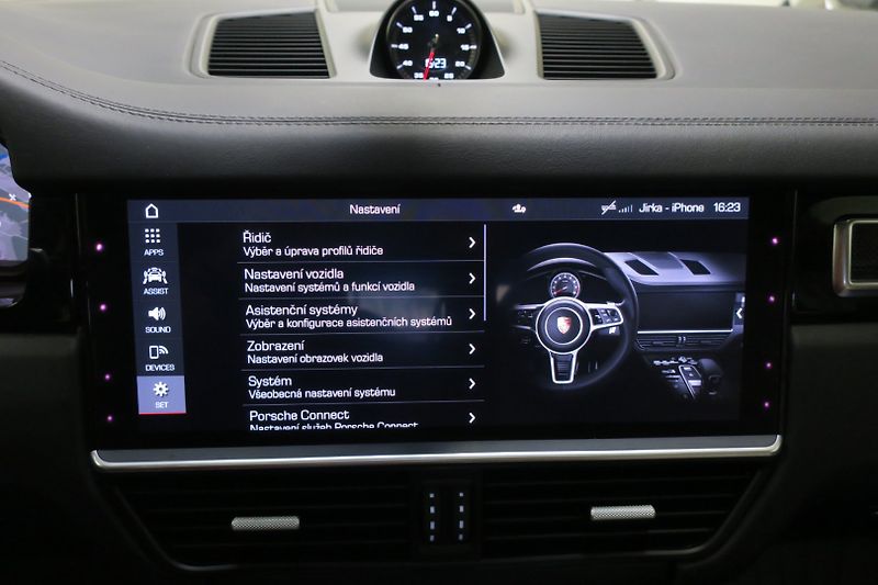 Porsche Cayenne (2019) Coupe 3.0 V6 Tiptronic Vzduch - fotka 30 z 42