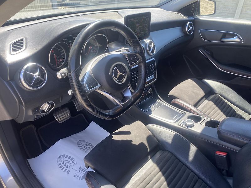 Mercedes-Benz CLA 220D 170PS AMG SERVIS MB - fotka 101 z 160