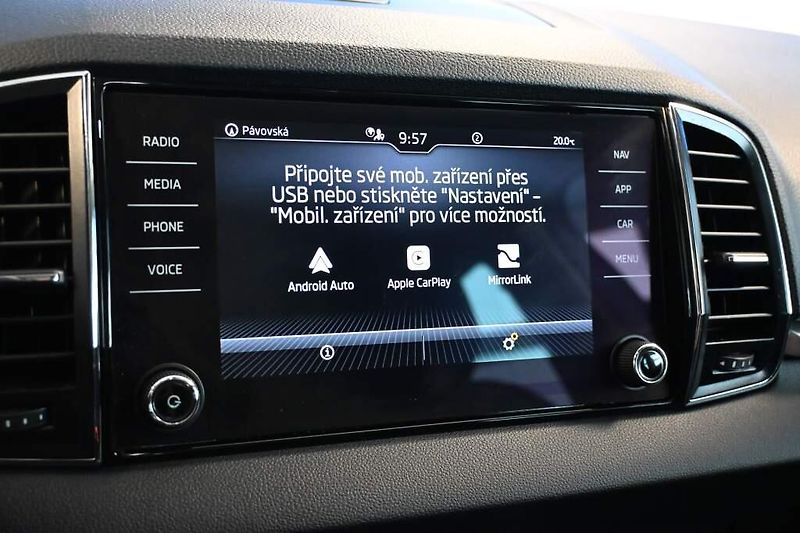 Škoda Karoq (2024) 2.0 4x4 DSG LED TOUR Virtual K - fotka 18 z 33
