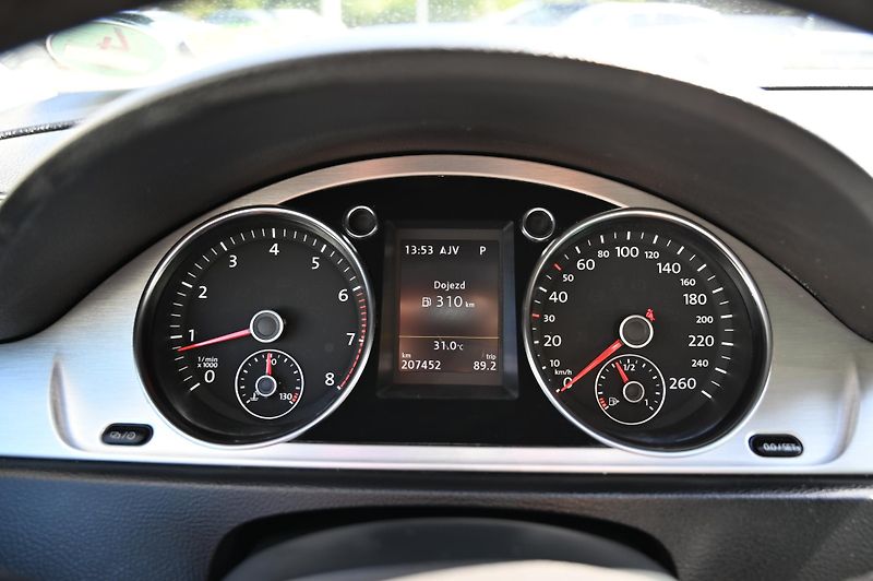 Volkswagen Passat 2.0TSI 155KW DSG Highline 7/14 - fotka 14 z 44